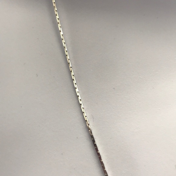 Silvertone Serpentine Chain Necklace Silver 24” - Picture 2 of 5